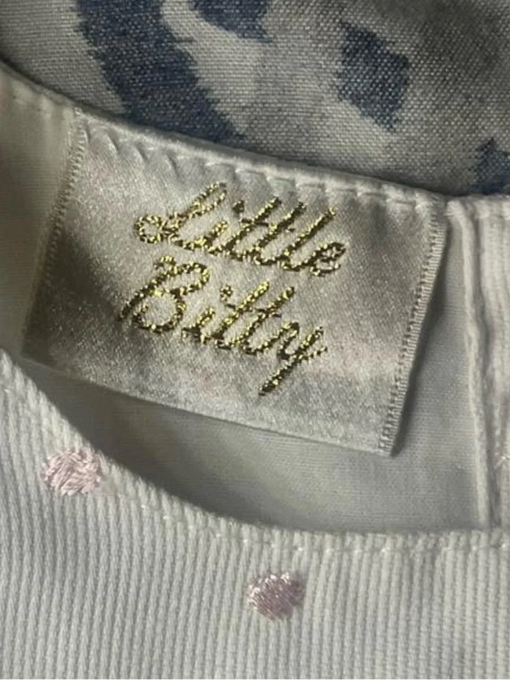 Litty bitty sweet white